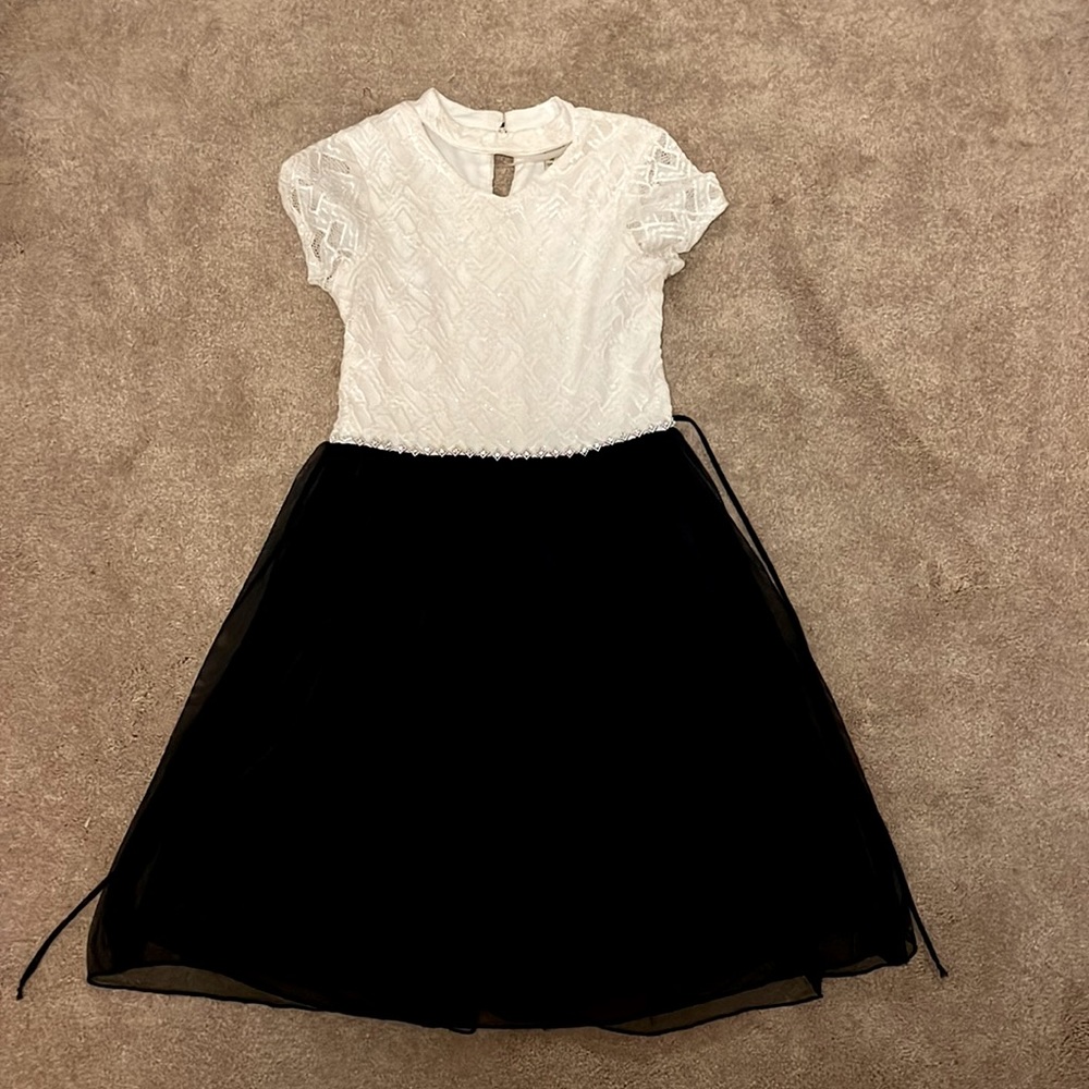 Speachless dress - size 16, slightly used